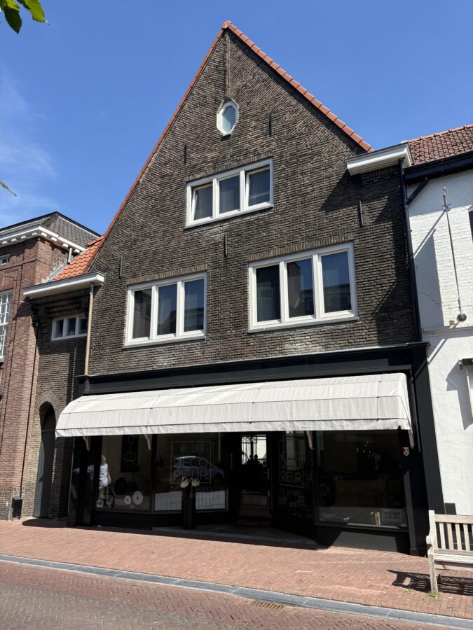 Steenweg 32A, Helmond