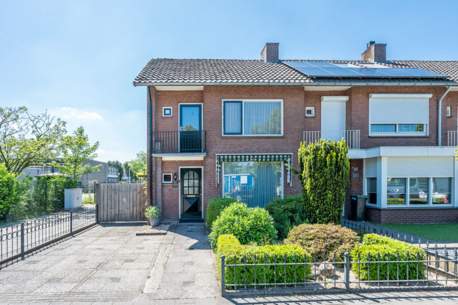 Straakvense Bosdijk 65, Helmond