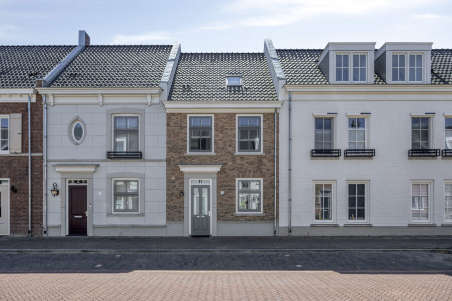 Statenlaan 161, Helmond