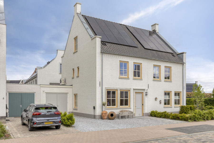 Engelbrechthoek 10, Helmond