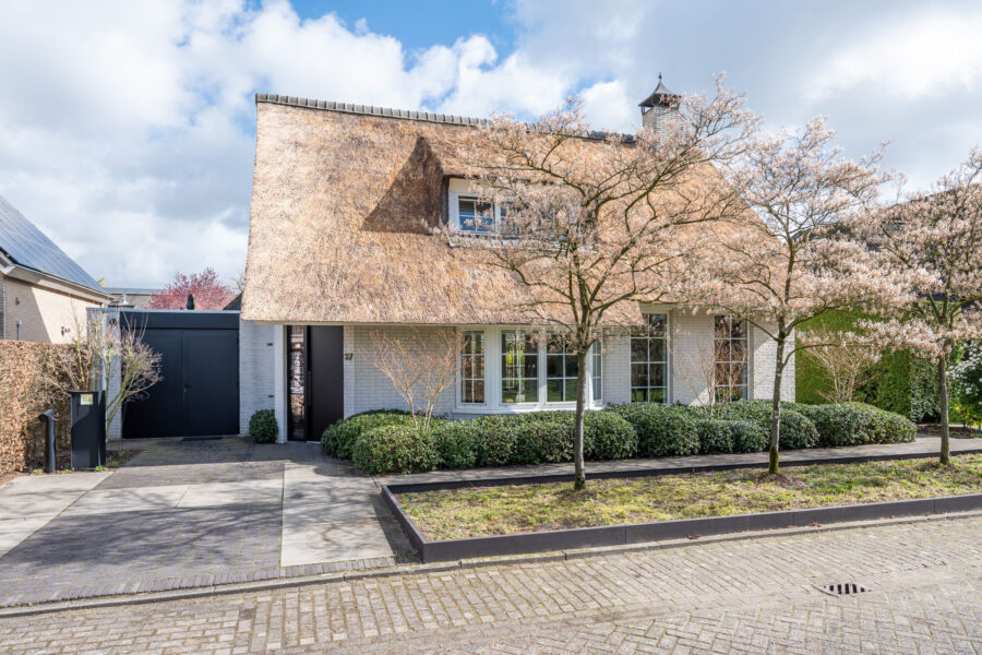 Jan Hokaarsstraat 37, Helmond