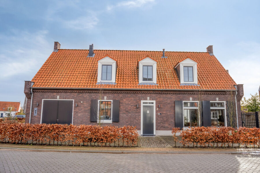 Lobbenhoeve 2, Helmond