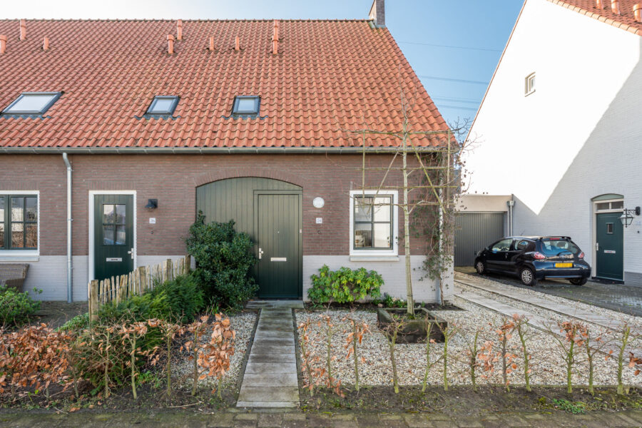 Heijdendonk 24, Helmond