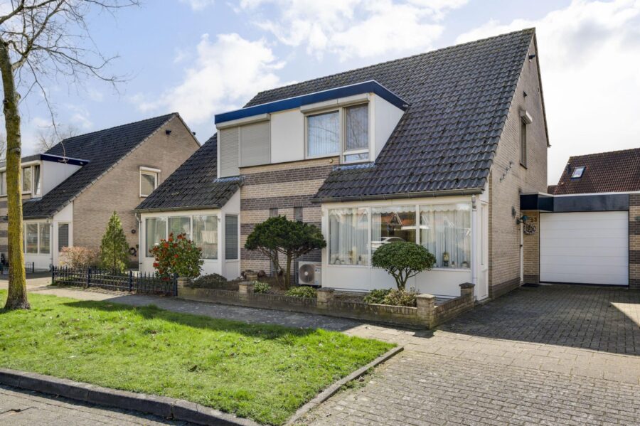 Zeelenweg 33, Helmond