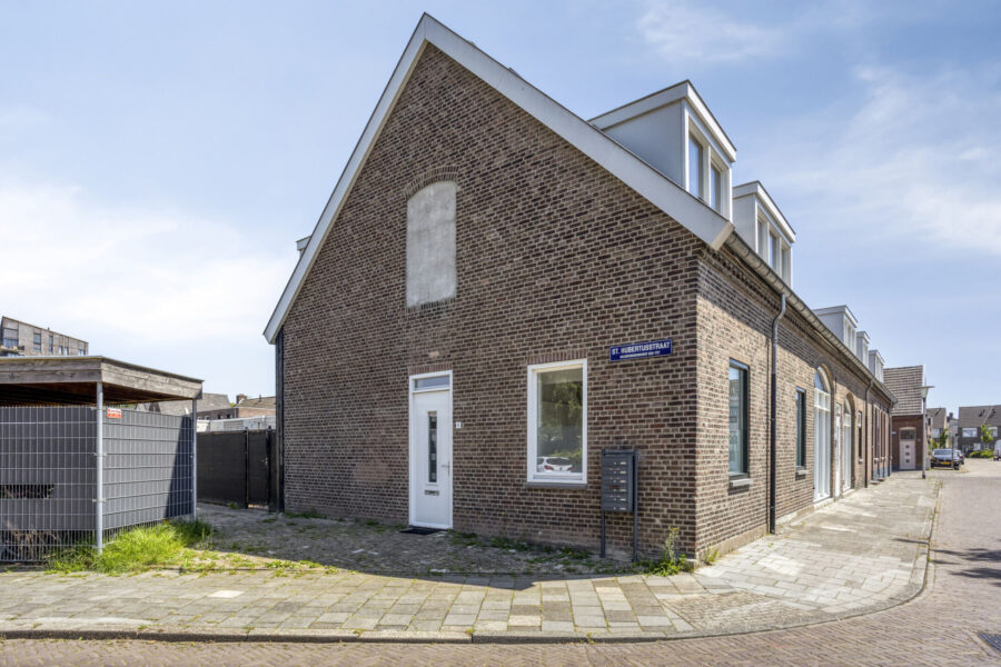St. Hubertusstraat 4, Helmond