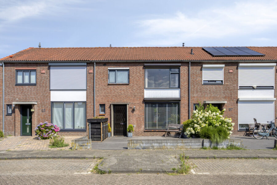 Pastoor Elsenstraat 95, Helmond