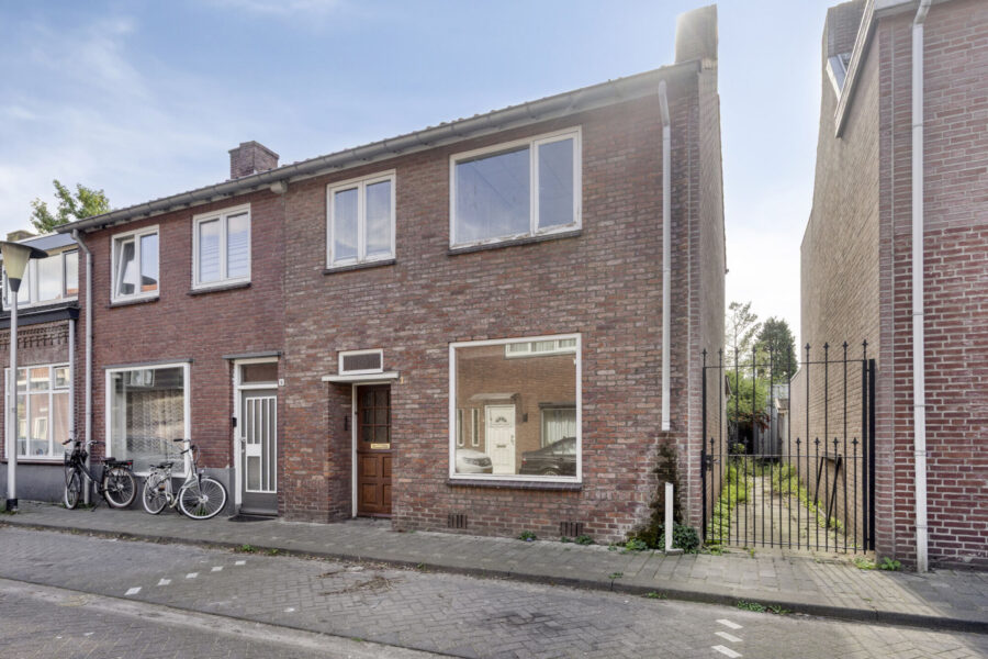 Vossenstraat 11, Helmond