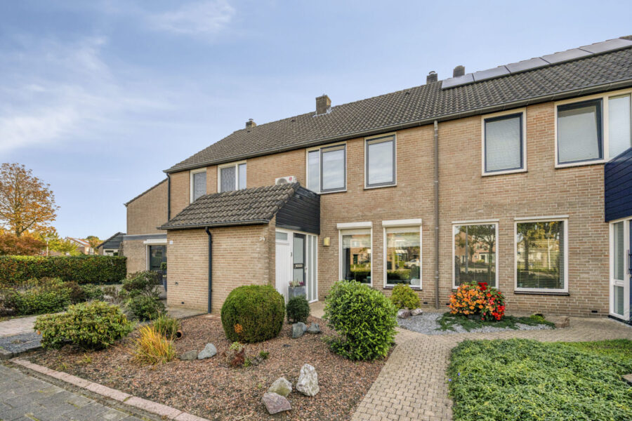 Ardennen 34, Helmond