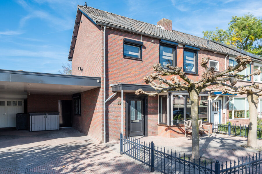 Hugo van der Goesstraat 17, Helmond