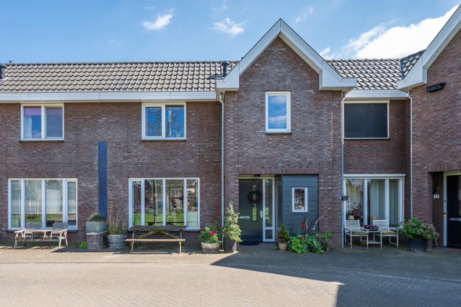 Zangershof 22, Helmond
