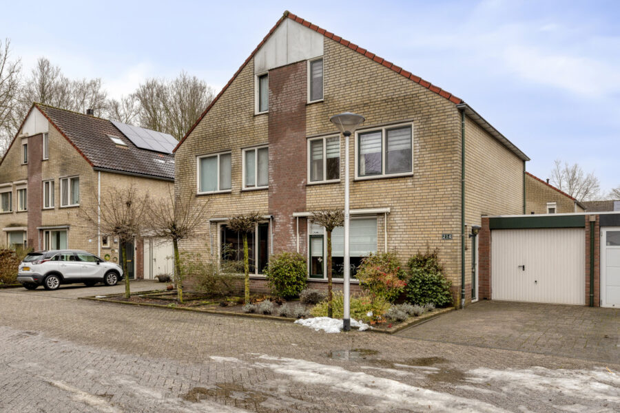 Basstraat 214, Helmond