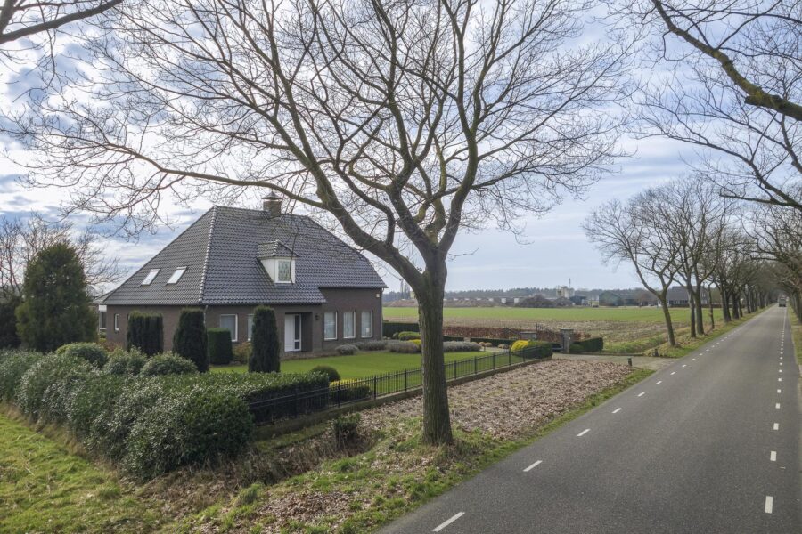 Nieuwendijk 143, Someren