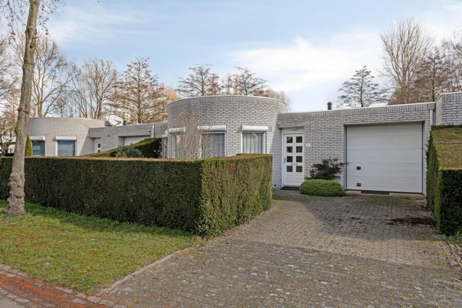 Rode Beemden 21, Helmond