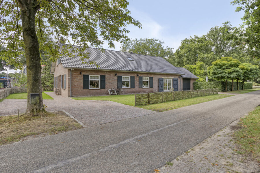 Hersel 3, Lierop