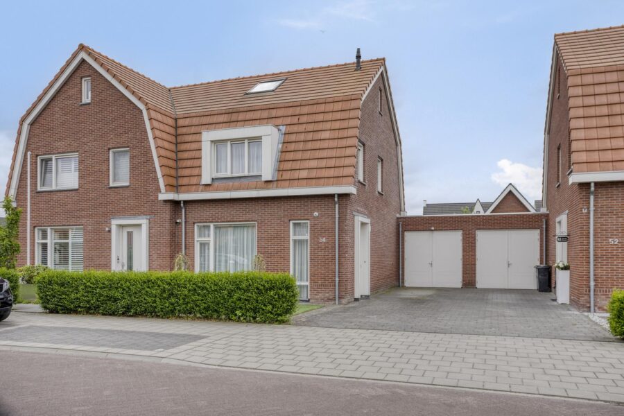 Kleine Vuurvlinder 54, Mierlo