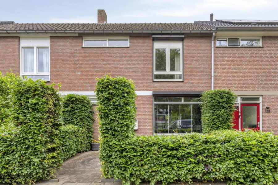 Nachtegaallaan 131, Helmond