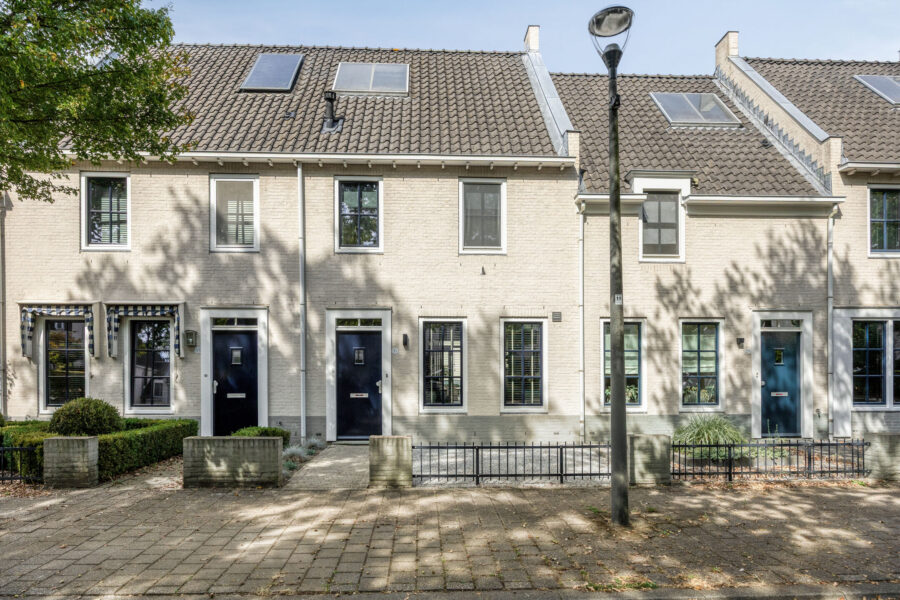 Iekendonksevoort 31, Helmond
