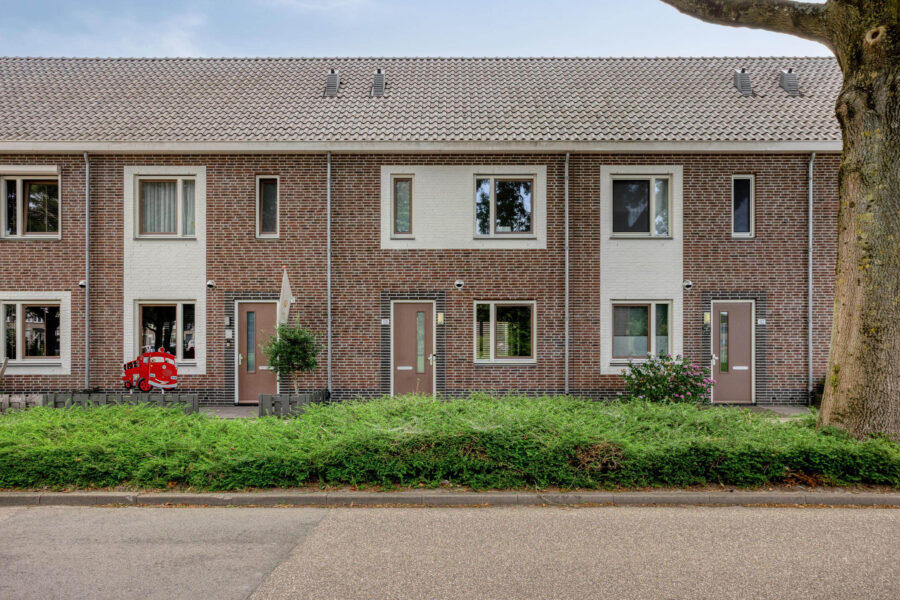 Straakvense Bosdijk 120, Helmond