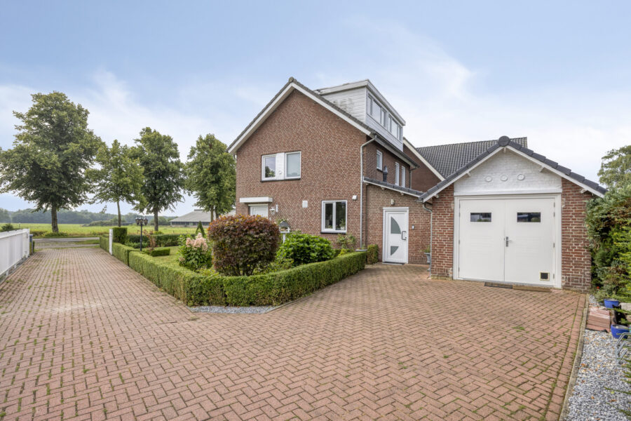 Loveren 6, Westerhoven