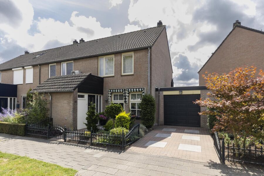 Pastoor Elsenstraat 60, Helmond