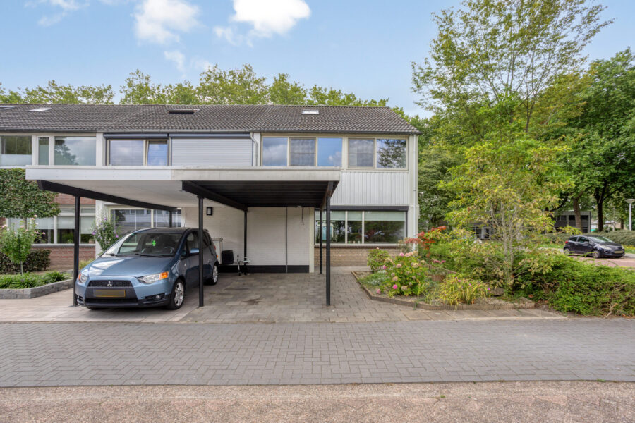 Spoetnikstraat 14, Helmond