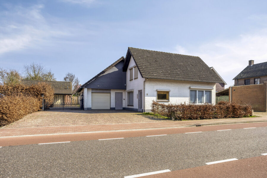 Steemertseweg 2, Lierop